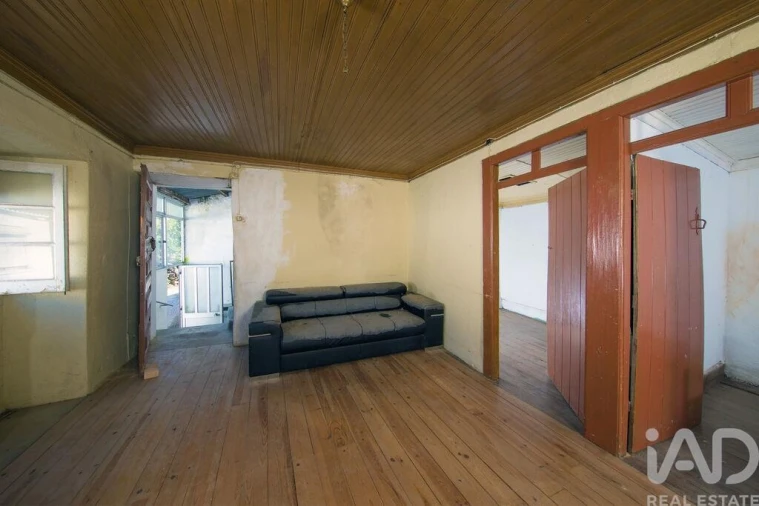 Moradia T2 para Venda em Lousã e Vilarinho Foto 3