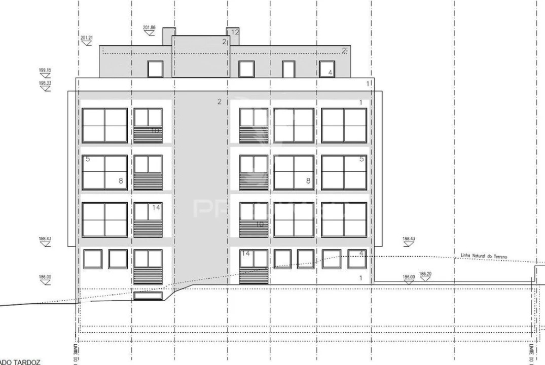 Terreno para Venda em Algueirão-Mem Martins Foto 11