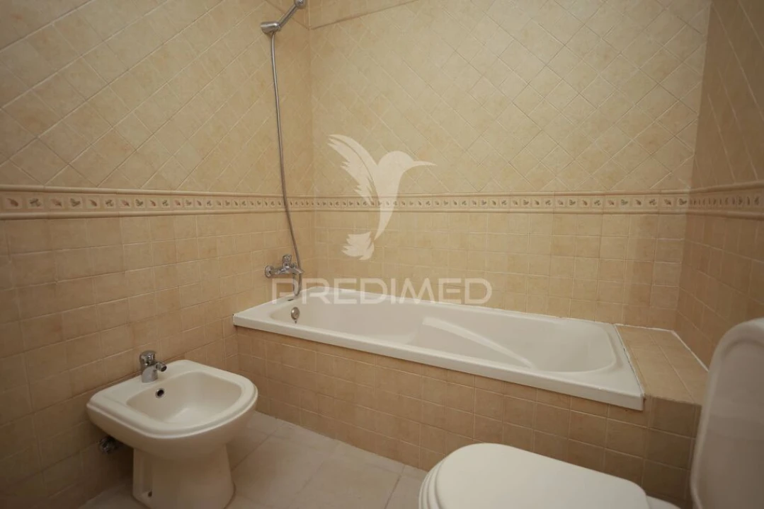 Apartamento T3 para Venda em São João Baptista Foto 5