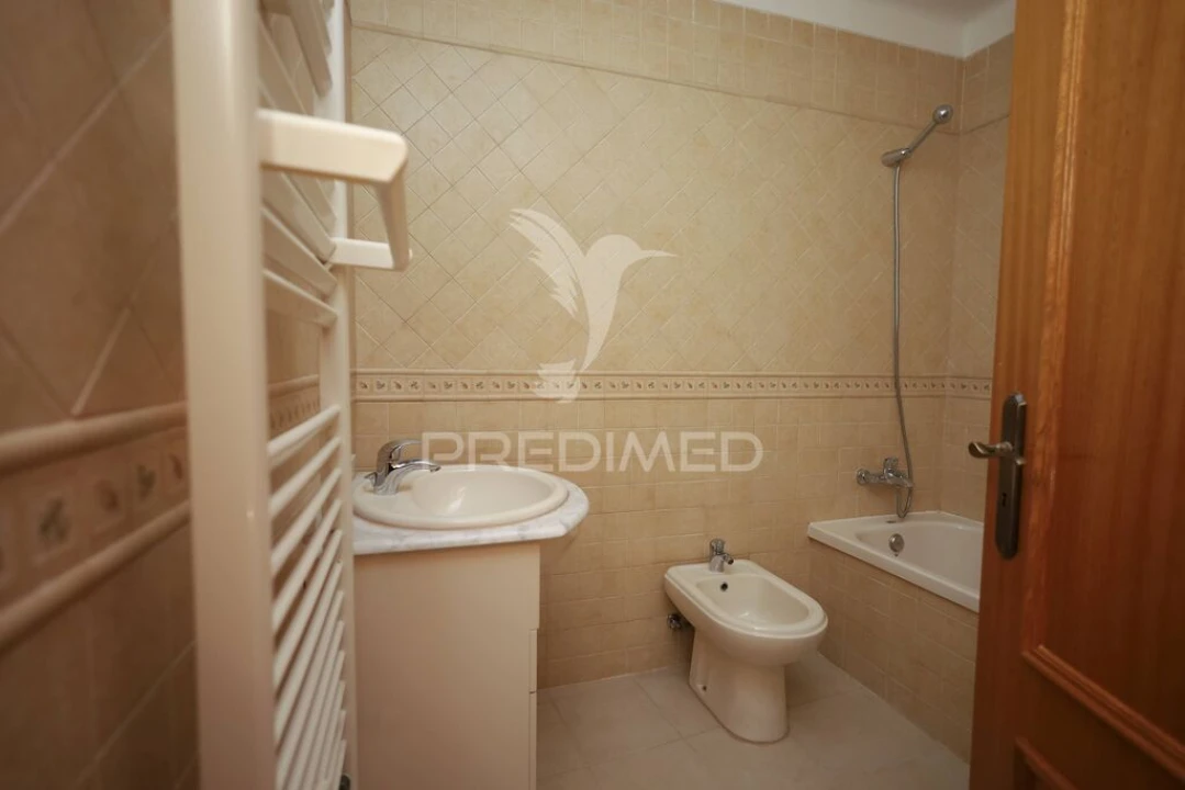 Apartamento T3 para Venda em São João Baptista Foto 4