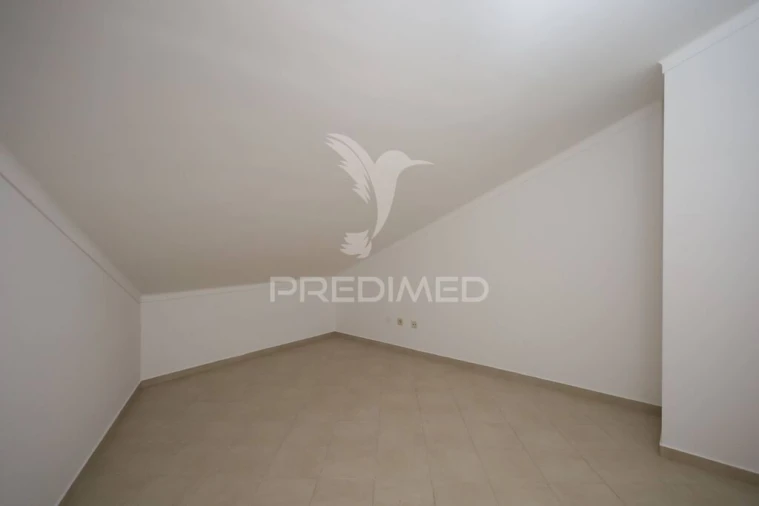 Apartamento T3 para Venda em São João Baptista Foto 9