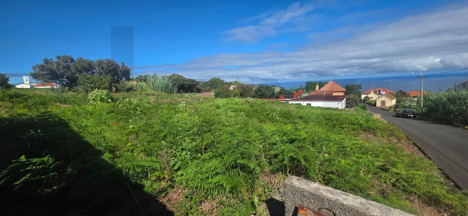 Moradia T2 para Venda em Achadas da Cruz Foto 7