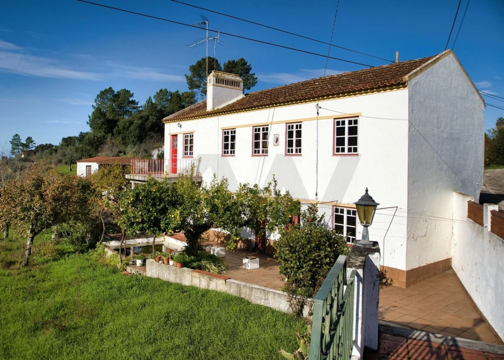 Moradia T5 para Venda em Mouriscas Foto 3
