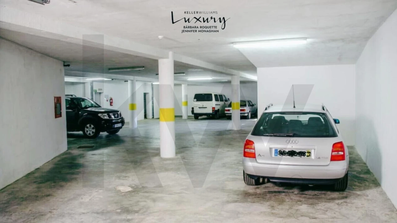 Moradia T9 para Venda em Bemposta Foto 17