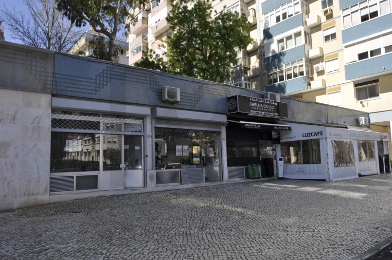 Loja para Venda em São Domingos de Benfica
