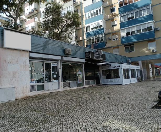 Loja para Venda em São Domingos de Benfica