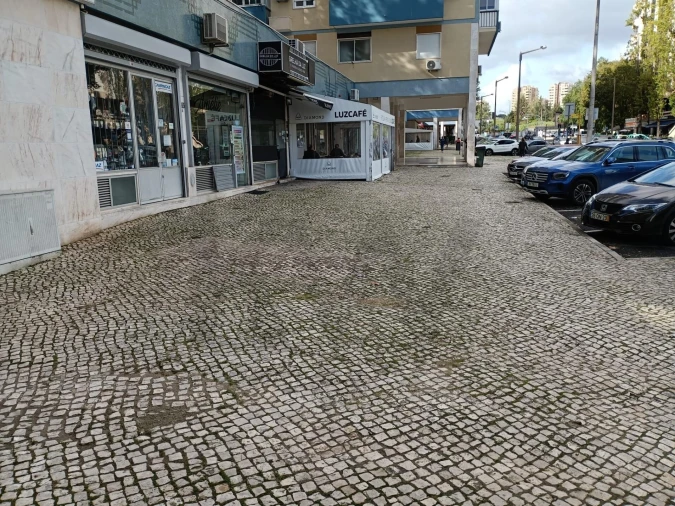 Loja para Venda em São Domingos de Benfica Foto 2