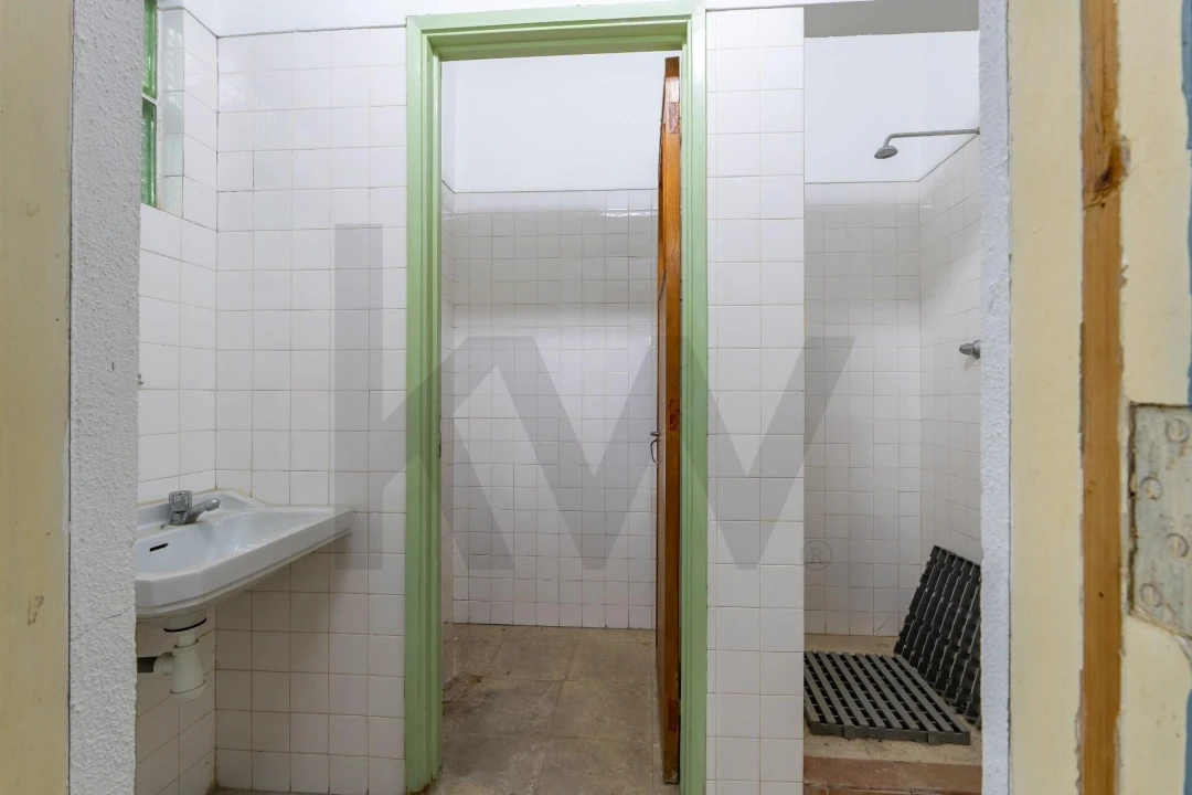 Armazém para Venda em Santa Iria de Azoia, São João da Talha e Bobadela Foto 38