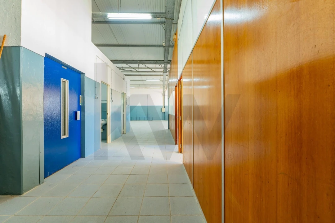 Armazém para Venda em Santa Iria de Azoia, São João da Talha e Bobadela Foto 24