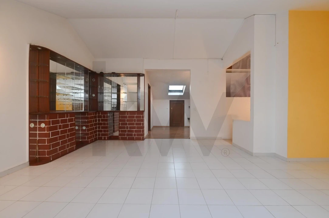 Apartamento T2 para Venda em Azueira e Sobral da Abelheira Foto 25