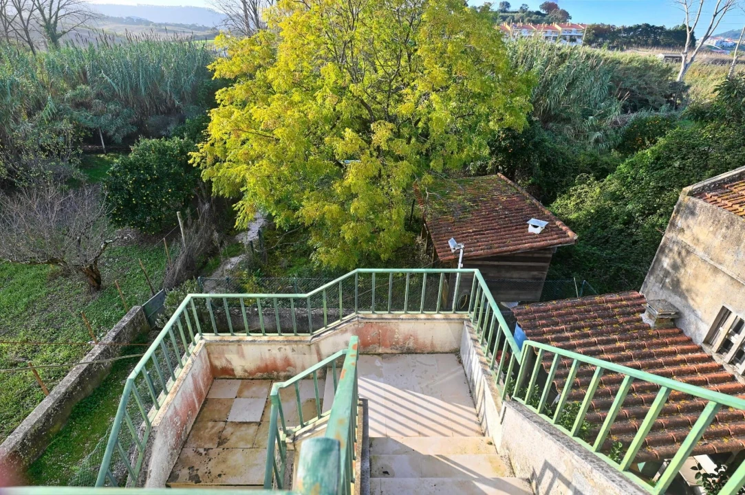 Apartamento T2 para Venda em Azueira e Sobral da Abelheira Foto 3