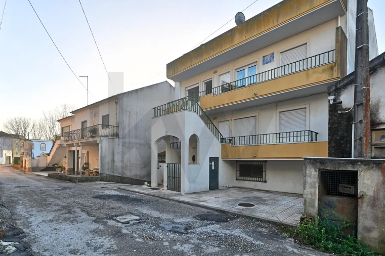 Apartamento T2 para Venda em Azueira e Sobral da Abelheira Foto 32