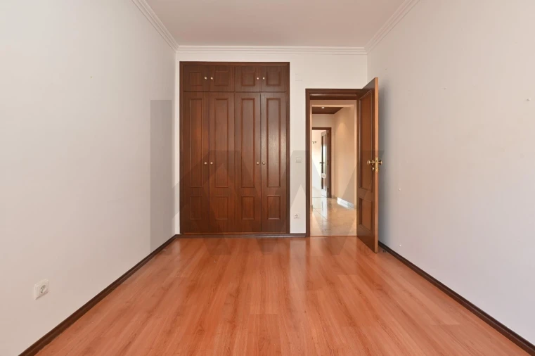 Apartamento T2 para Venda em Azueira e Sobral da Abelheira Foto 12