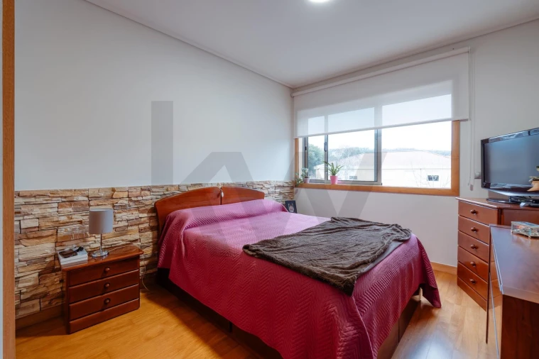 Apartamento T4 para Venda em Santa Maria da Feira, Travanca, Sanfins e Espargo Foto 5