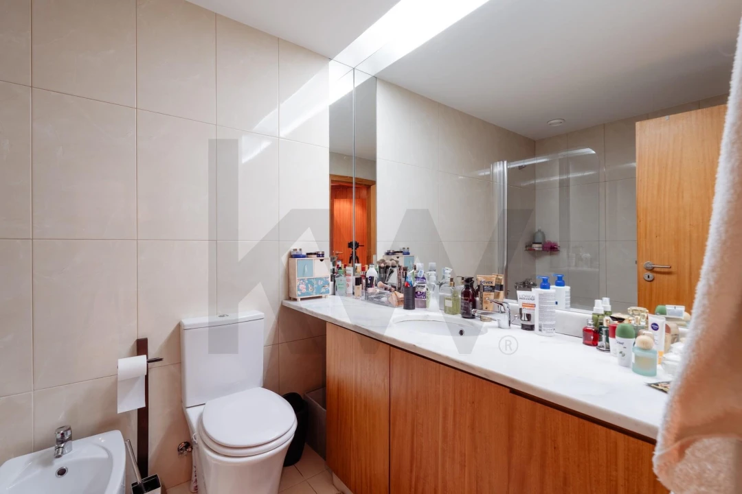 Apartamento T4 para Venda em Santa Maria da Feira, Travanca, Sanfins e Espargo Foto 7