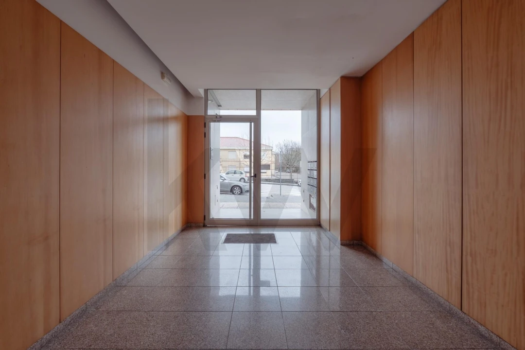 Apartamento T4 para Venda em Santa Maria da Feira, Travanca, Sanfins e Espargo Foto 18