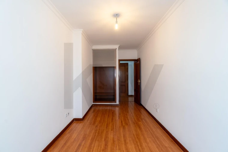 Apartamento T3 para Venda em Vila Real de Santo Antonio Foto 14