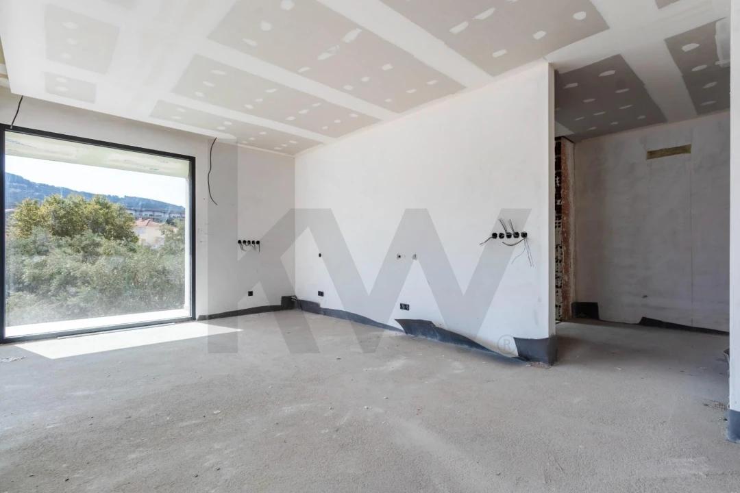 Moradia T5 para Venda em Loures Foto 33