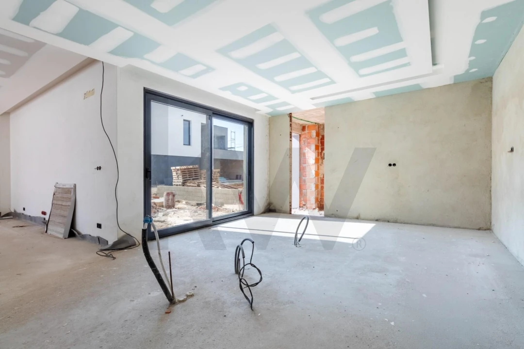 Moradia T5 para Venda em Loures Foto 24