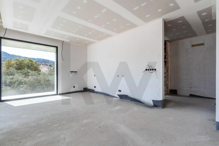 Moradia T5 para Venda em Loures Foto 33