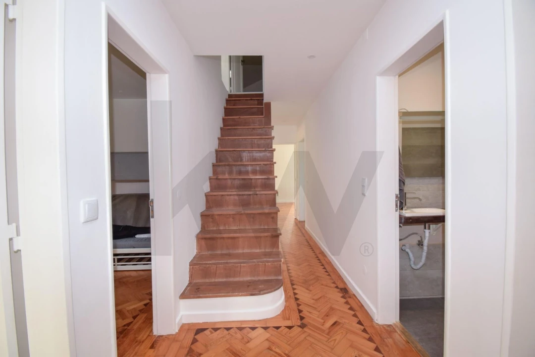 Moradia T6 para Venda em São Domingos de Rana Foto 39