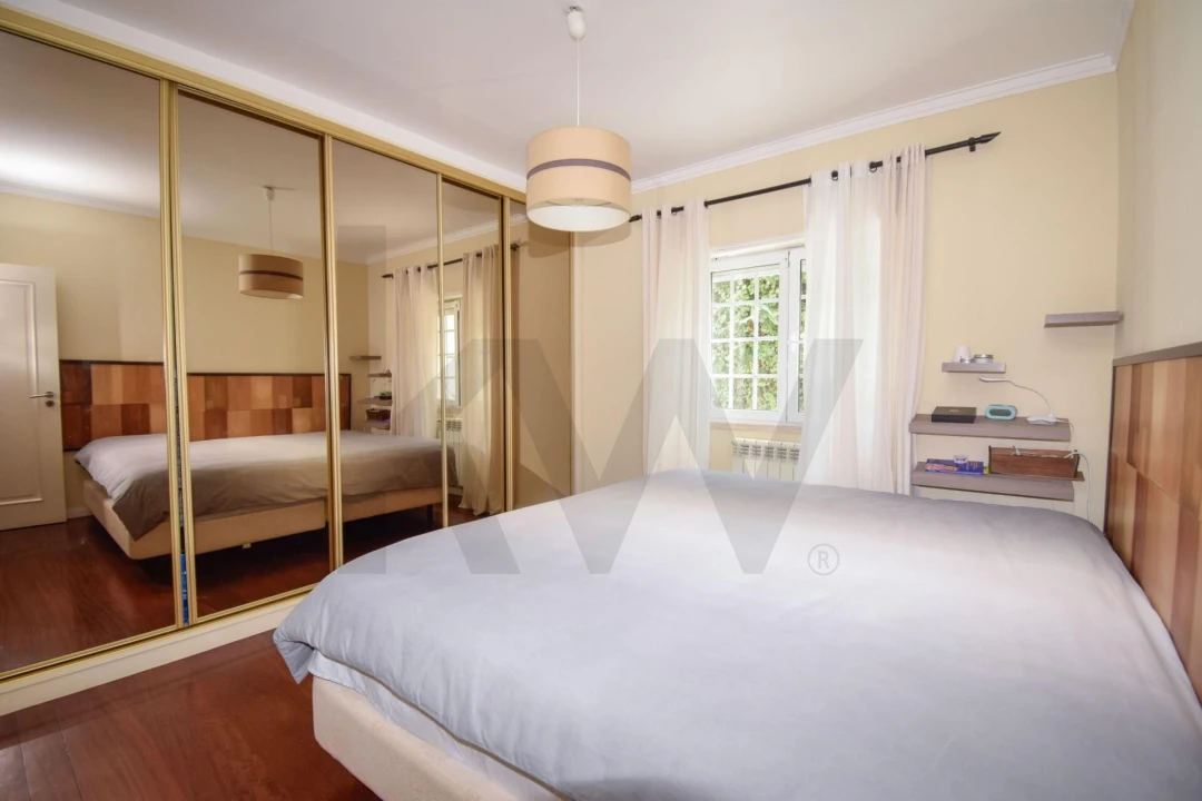 Moradia T6 para Venda em São Domingos de Rana Foto 16