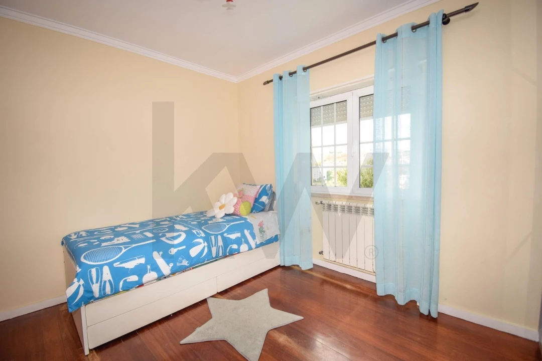 Moradia T6 para Venda em São Domingos de Rana Foto 21