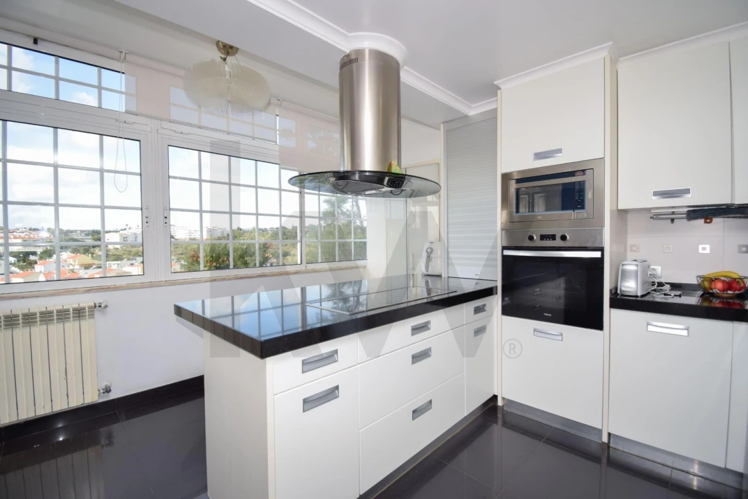 Moradia T6 para Venda em São Domingos de Rana Foto 10