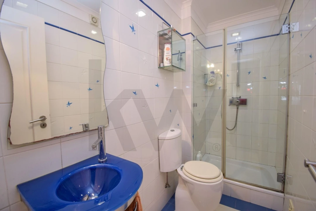 Moradia T6 para Venda em São Domingos de Rana Foto 15