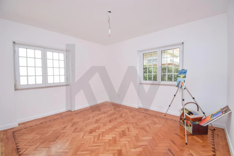 Moradia T6 para Venda em São Domingos de Rana Foto 41