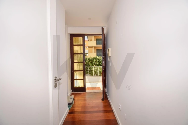 Moradia T6 para Venda em São Domingos de Rana Foto 5