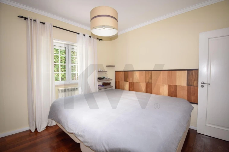 Moradia T6 para Venda em São Domingos de Rana Foto 17