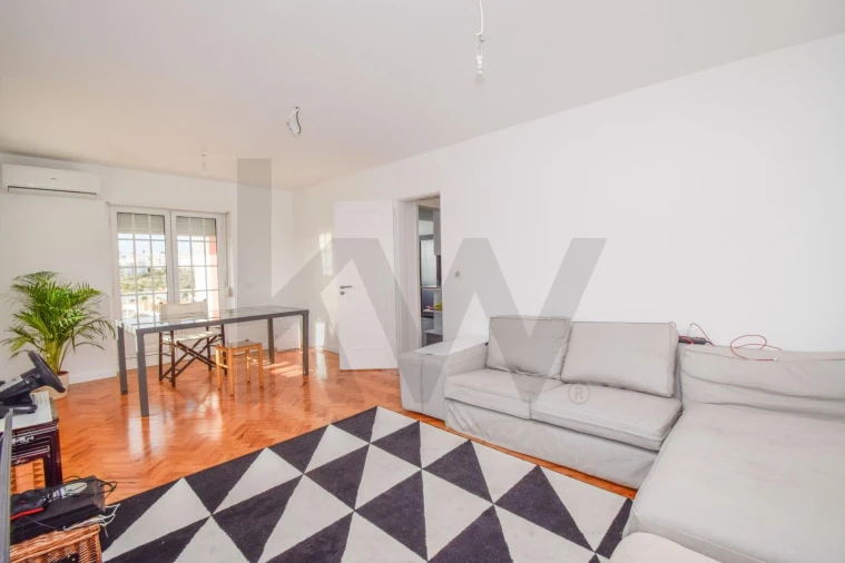 Moradia T6 para Venda em São Domingos de Rana Foto 28