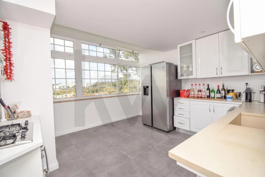 Moradia T6 para Venda em São Domingos de Rana Foto 33