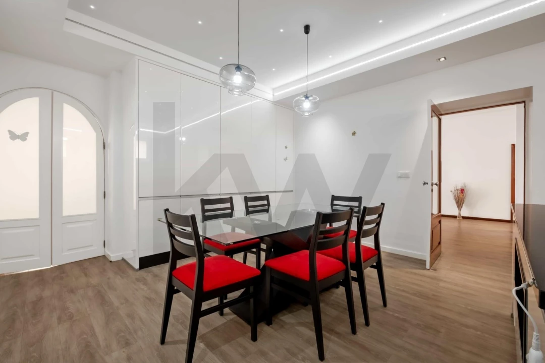 Moradia T4 para Venda em Camara de Lobos Foto 15