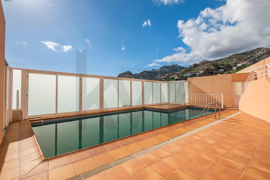 Moradia T4 para Venda em Camara de Lobos Foto 44