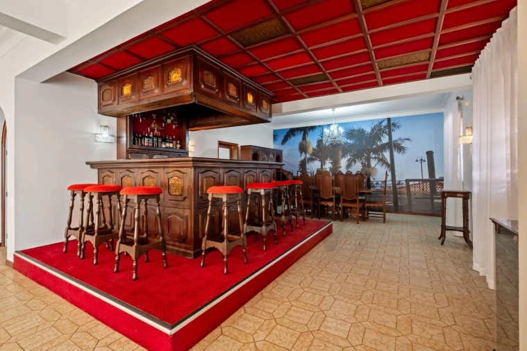 Moradia T4 para Venda em Camara de Lobos Foto 12