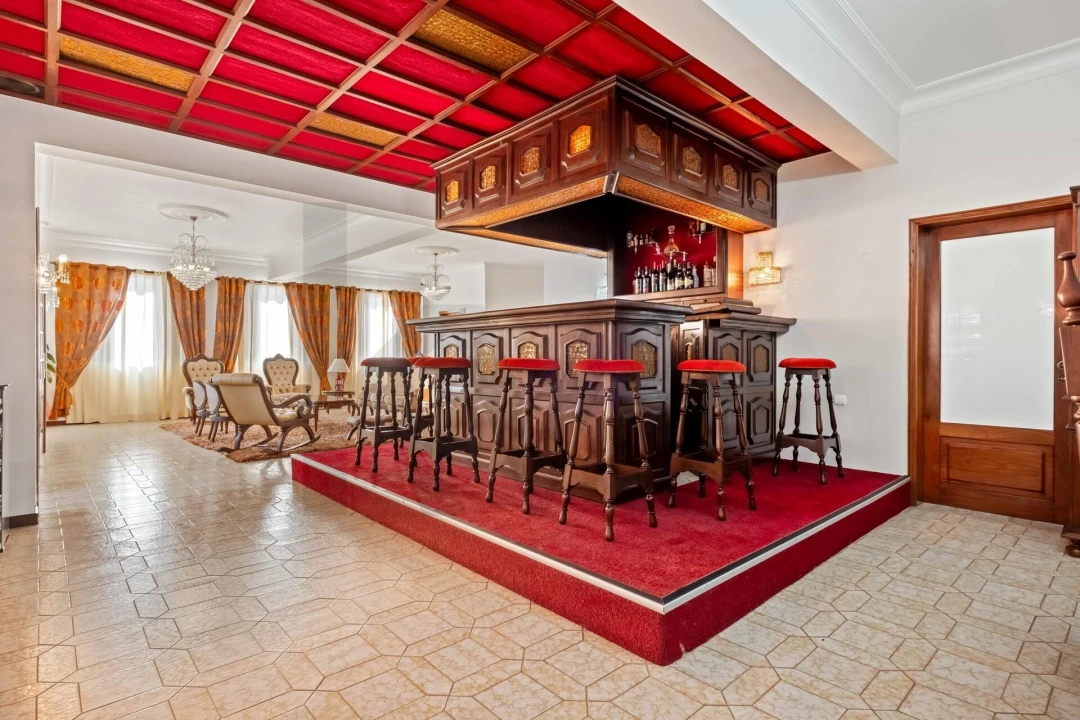 Moradia T4 para Venda em Camara de Lobos Foto 13