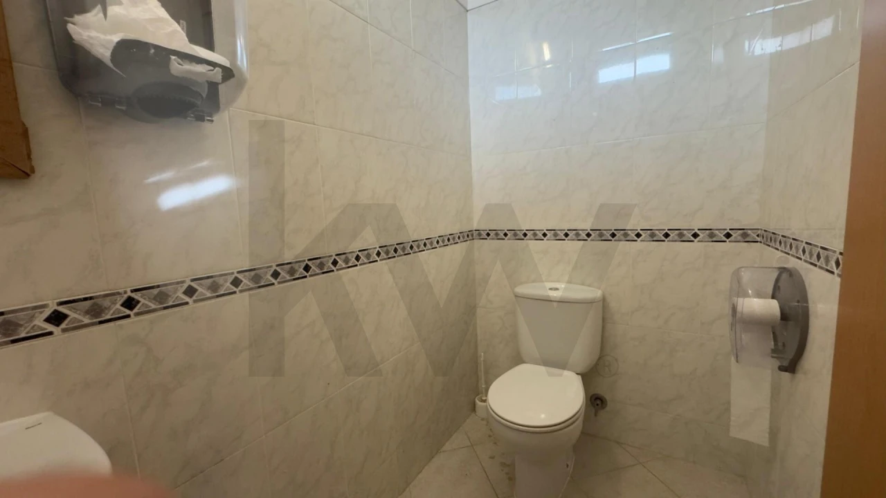 Loja para Venda em Quinta do Conde Foto 6