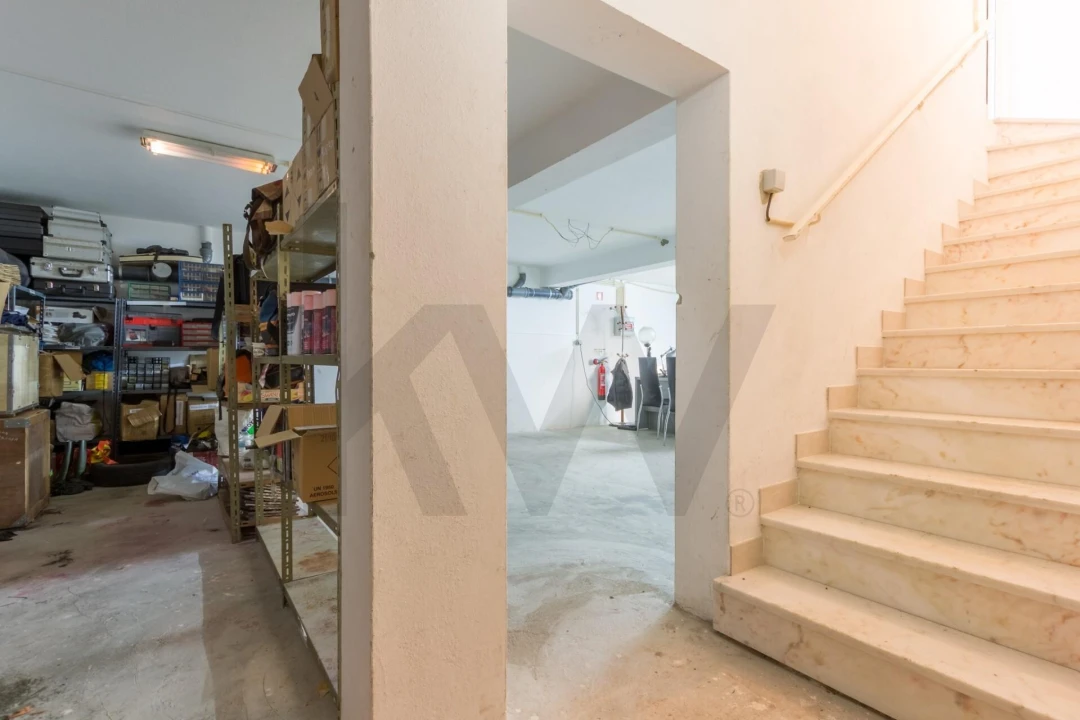 Loja para Venda em Quinta do Conde Foto 12