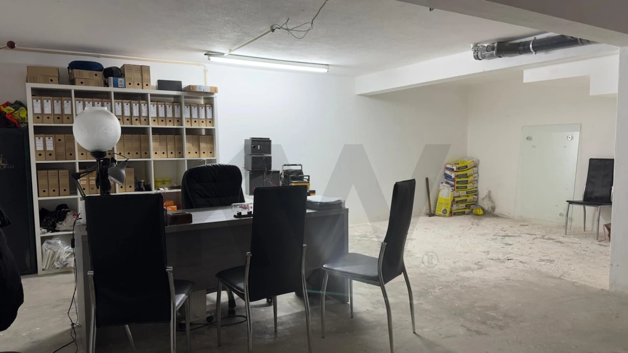 Loja para Venda em Quinta do Conde Foto 2