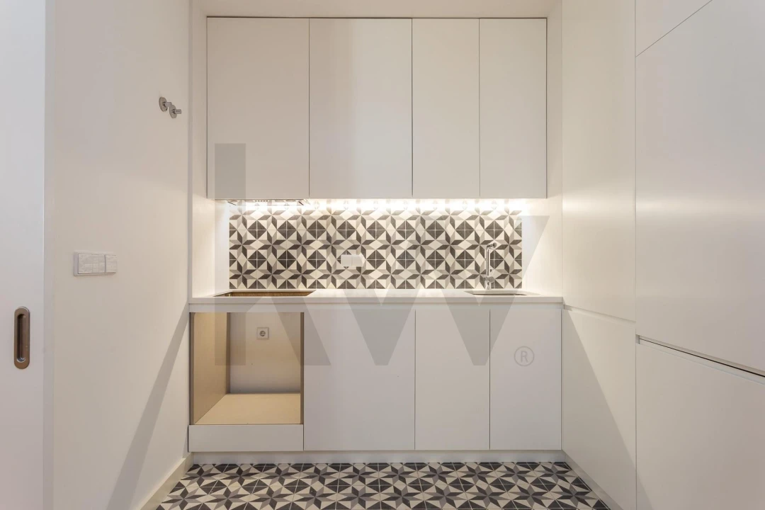 Apartamento T1 para Venda em Santa Maria Maior Foto 10