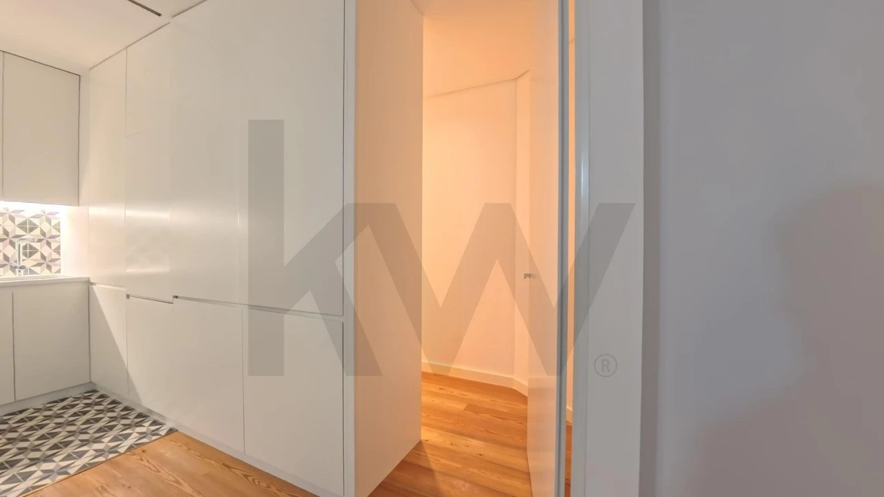 Apartamento T1 para Venda em Santa Maria Maior Foto 12