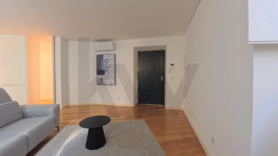 Apartamento T1 para Venda em Santa Maria Maior Foto 5