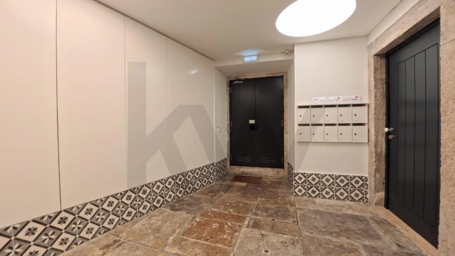 Apartamento T1 para Venda em Santa Maria Maior Foto 2