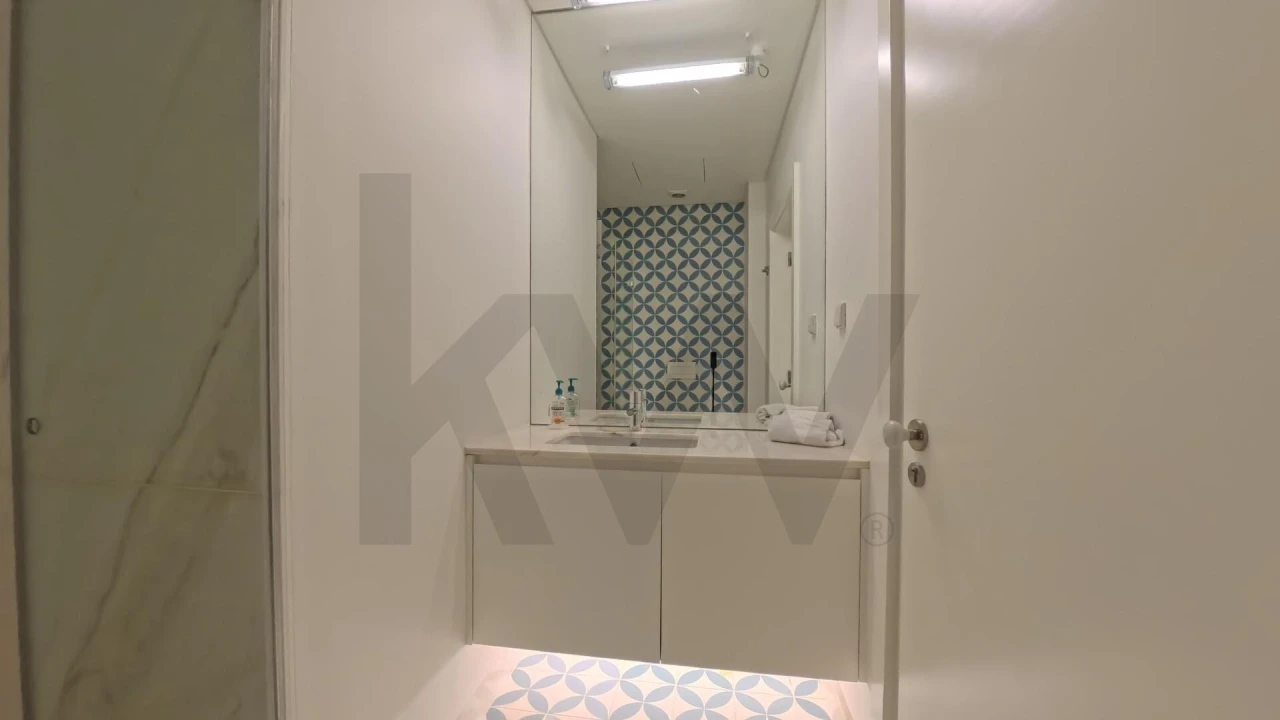 Apartamento T1 para Venda em Santa Maria Maior Foto 14
