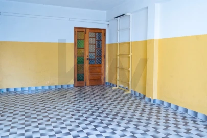 Moradia T4 para Venda em Charneca de Caparica e Sobreda