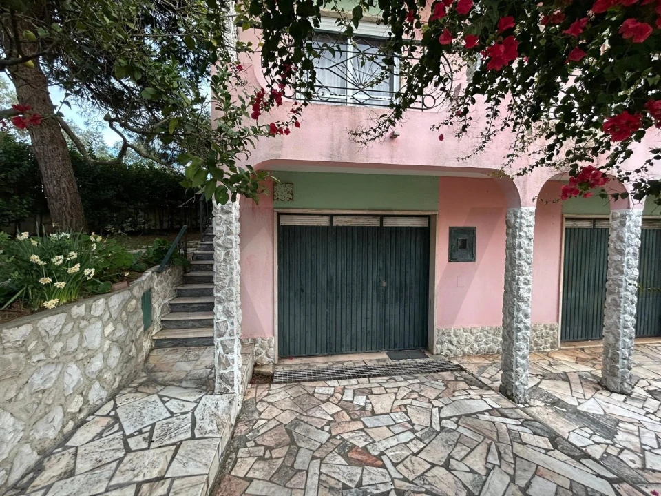 Moradia T4 para Venda em Charneca de Caparica e Sobreda Foto 48
