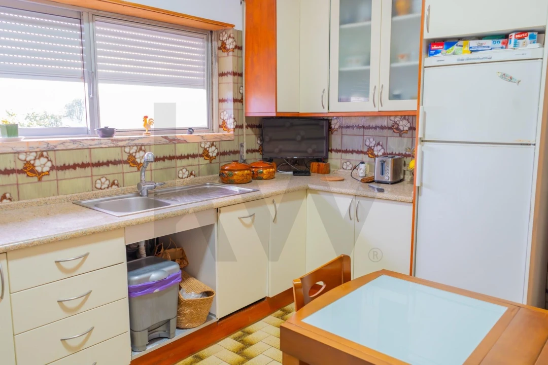 Moradia T4 para Venda em Charneca de Caparica e Sobreda Foto 13