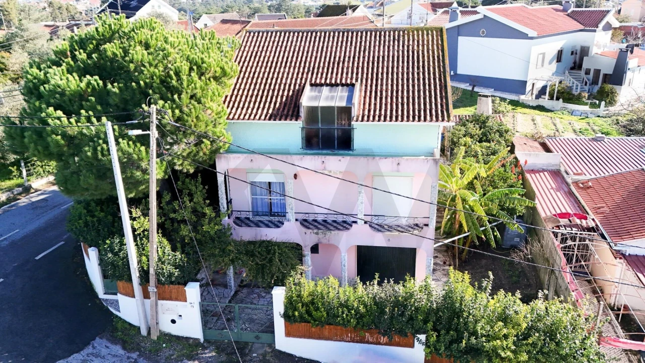 Moradia T4 para Venda em Charneca de Caparica e Sobreda Foto 2